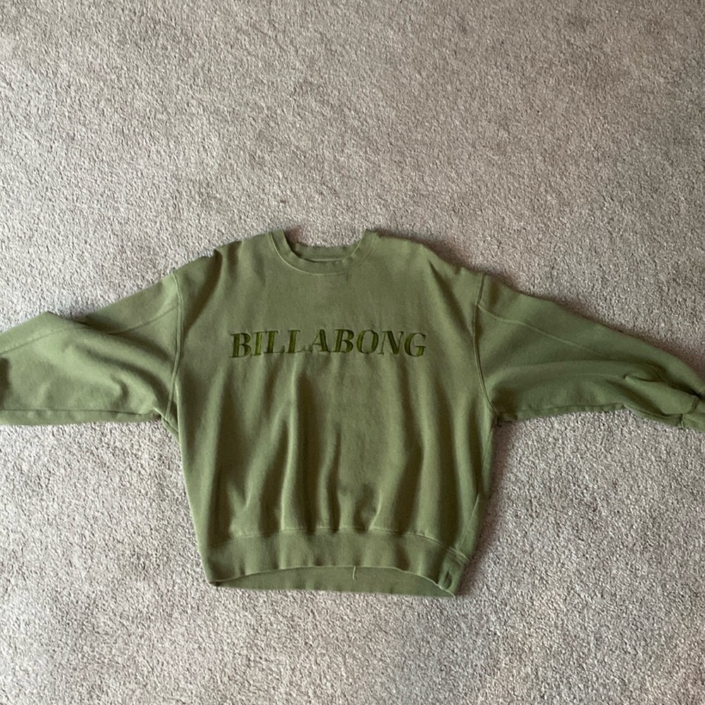 Billabong womens medium sweatshirt